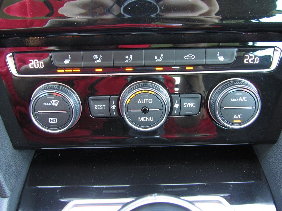 Volkswagen Passat 2.0TDi 