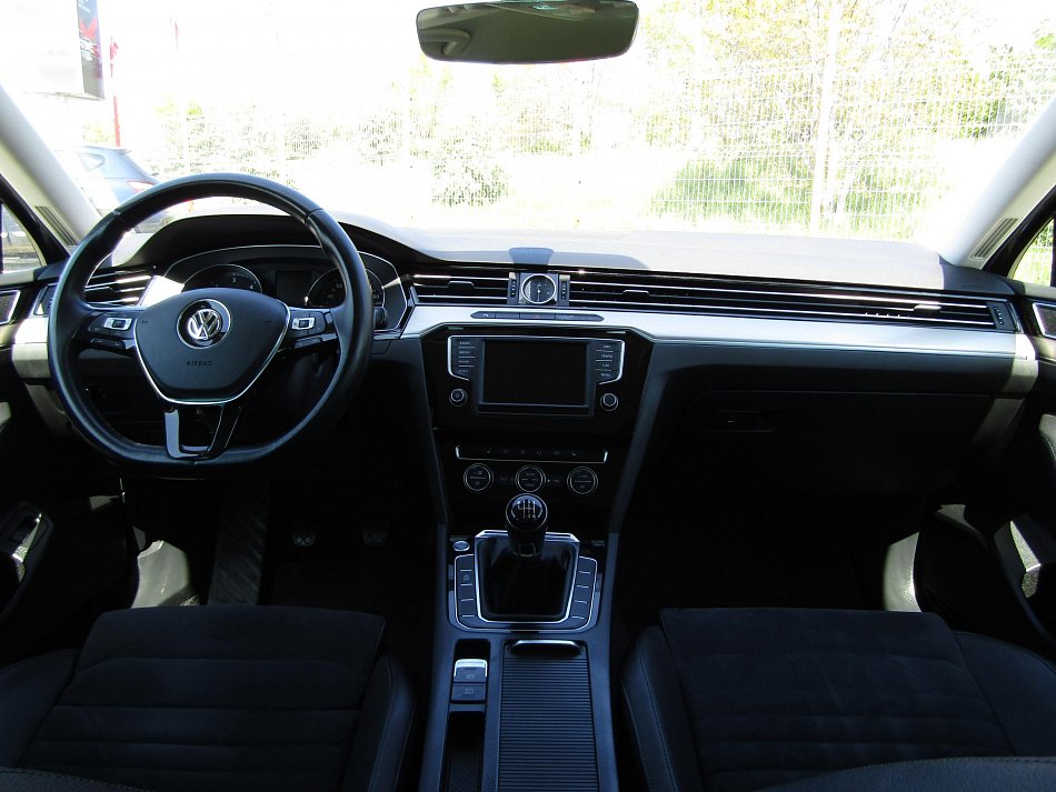 Volkswagen Passat 2.0TDi 