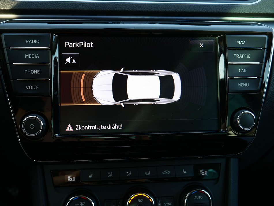 Škoda Superb III 2.0 TDi 