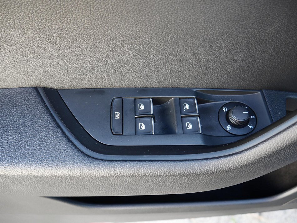 Škoda Superb III 2.0 TDi 