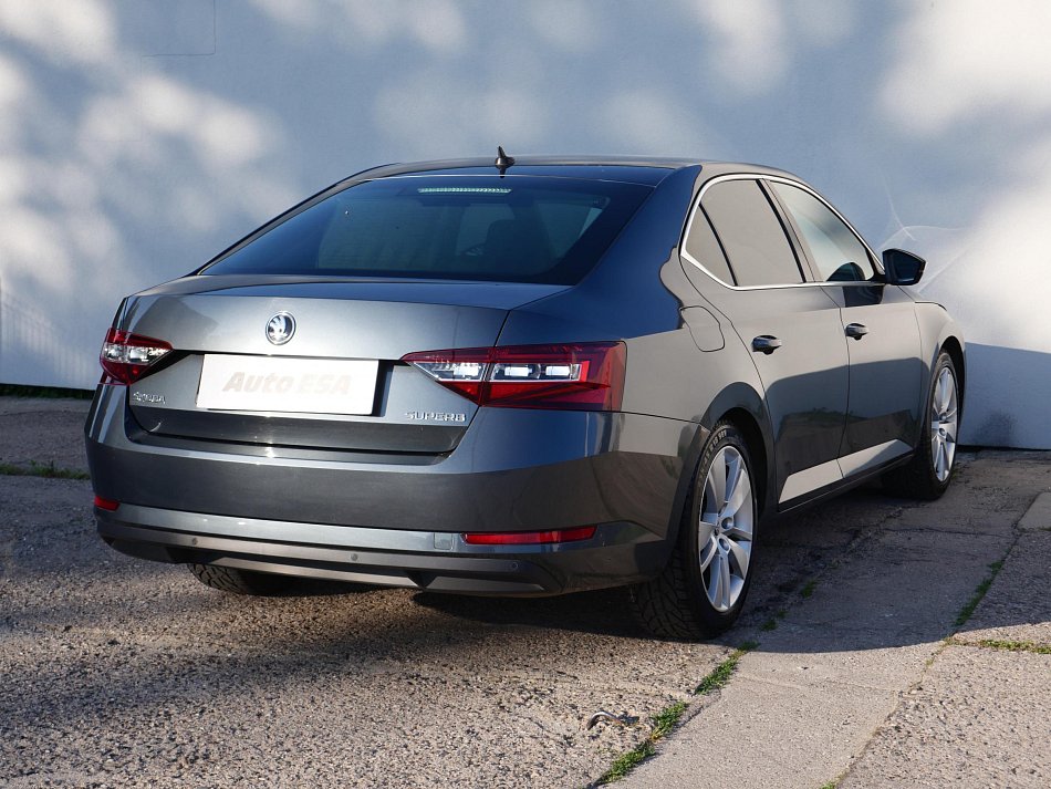 Škoda Superb III 2.0 TDi 