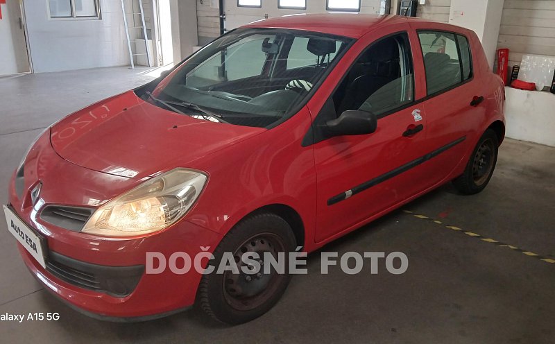 Renault Clio 1.2i 