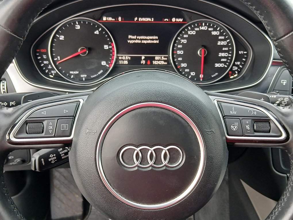 Audi A6 2.0TDi S-line