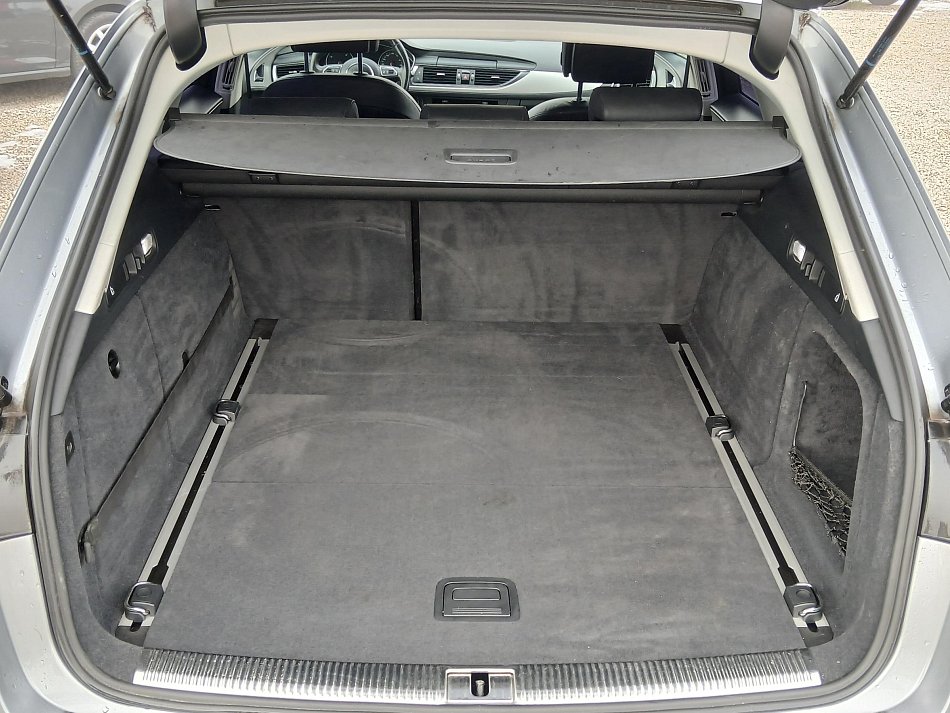 Audi A6 2.0TDi S-line