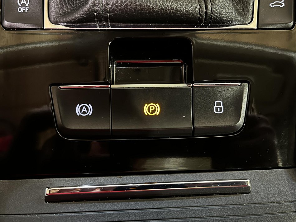 Škoda Superb III 2.0 TDI Style