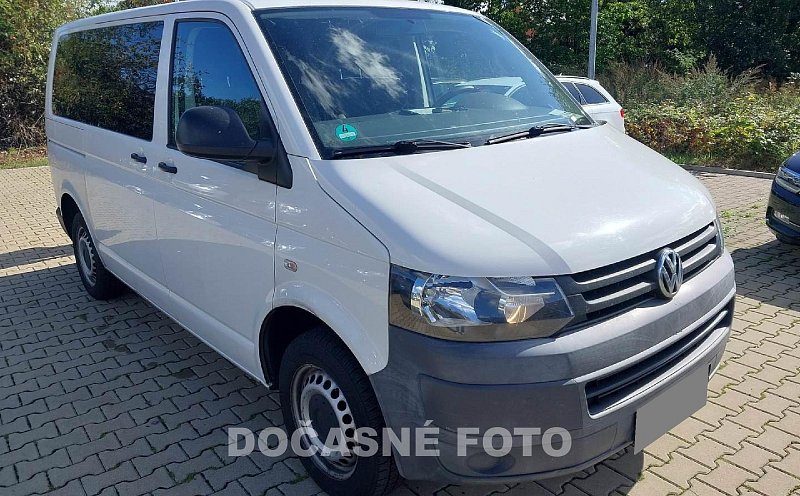 Volkswagen Transporter 2.0TDi  9míst