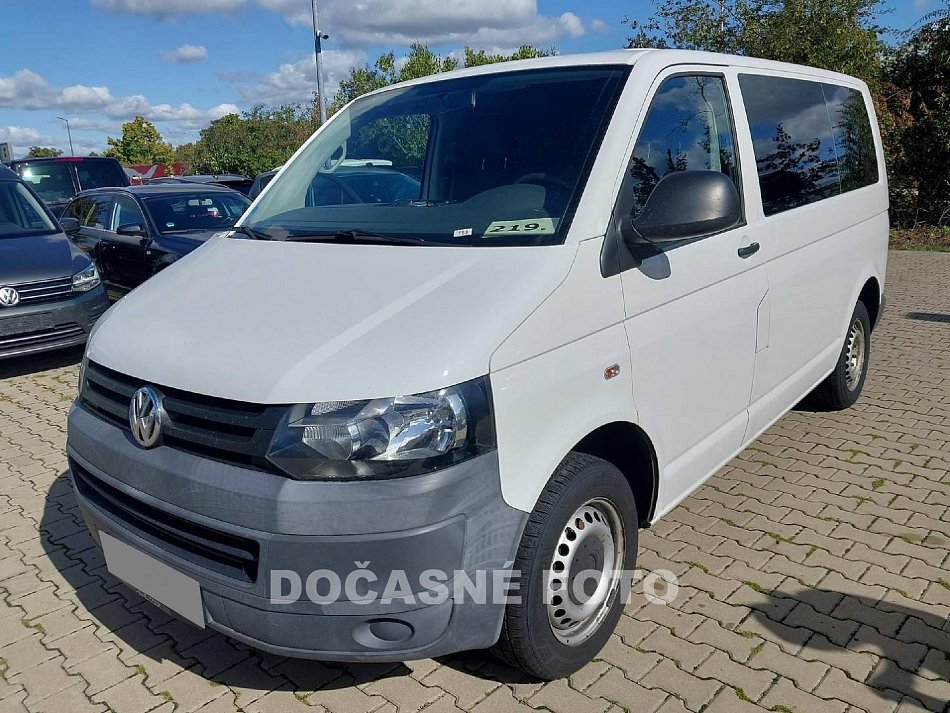 Volkswagen Transporter 2.0TDi  9míst