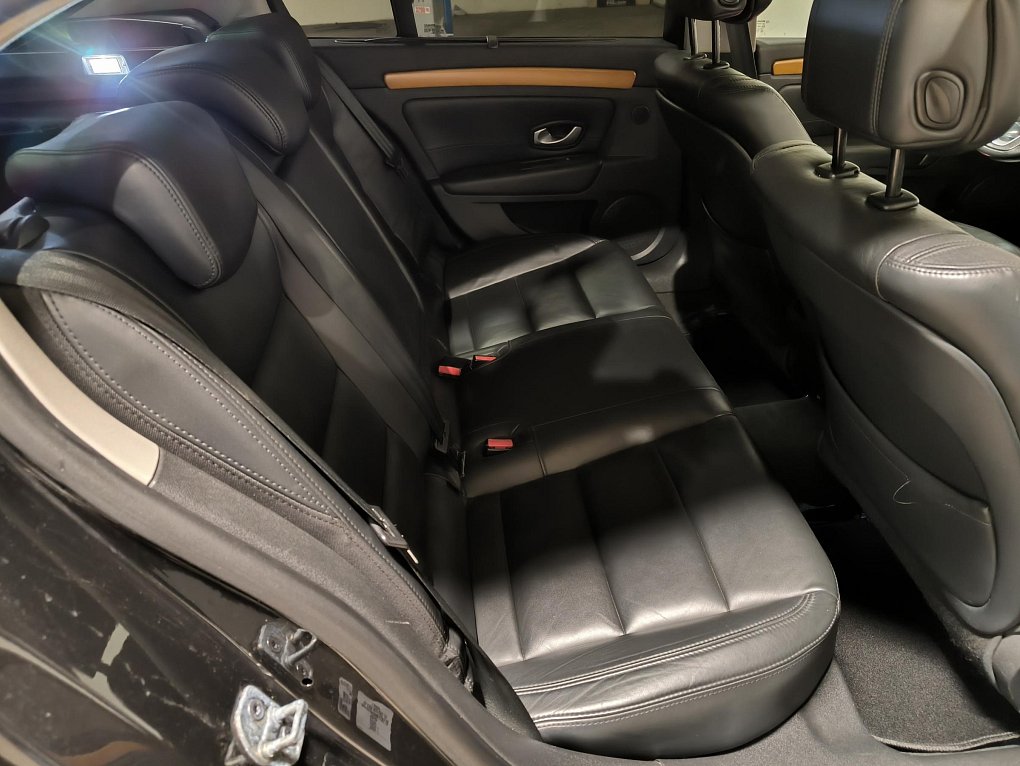 Renault Laguna 2.0 dCi 