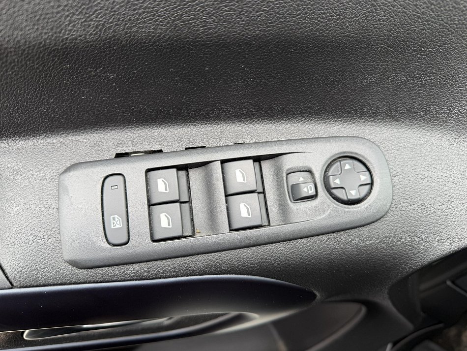 Peugeot Rifter 1.5HDi Allure MAXi