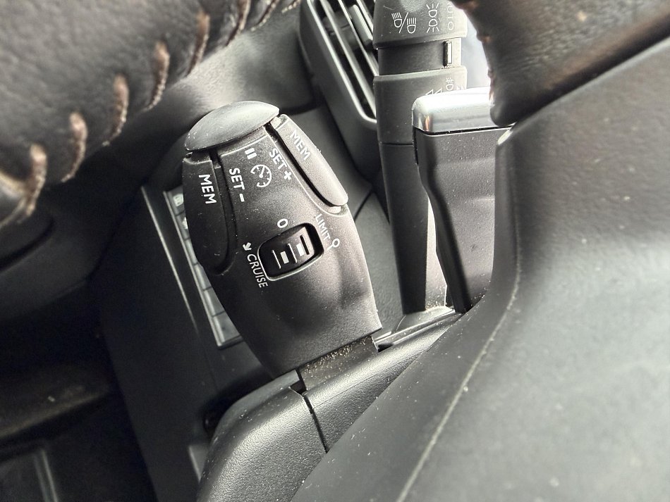 Peugeot Rifter 1.5HDi Allure MAXi