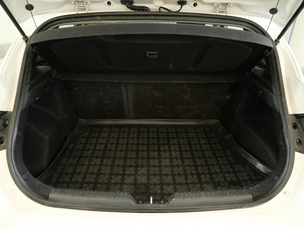 Hyundai I30 1.4i 