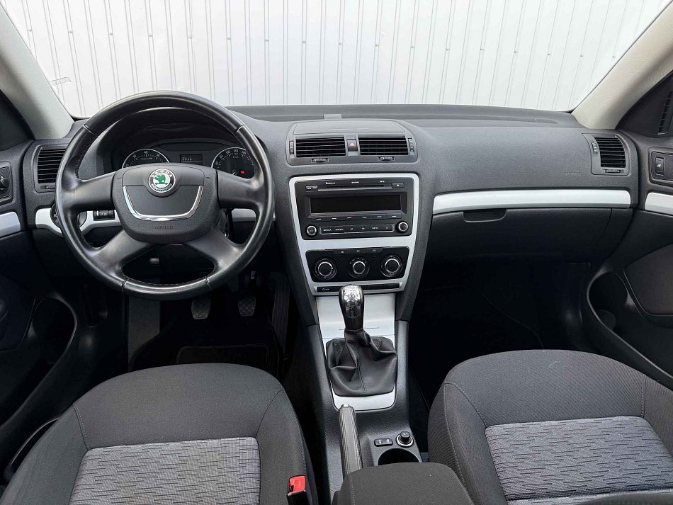 Škoda Octavia II 1.2 TSi Ambiente