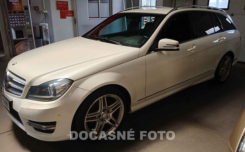 Mercedes-Benz Třída C 1.6 CGI  C180
