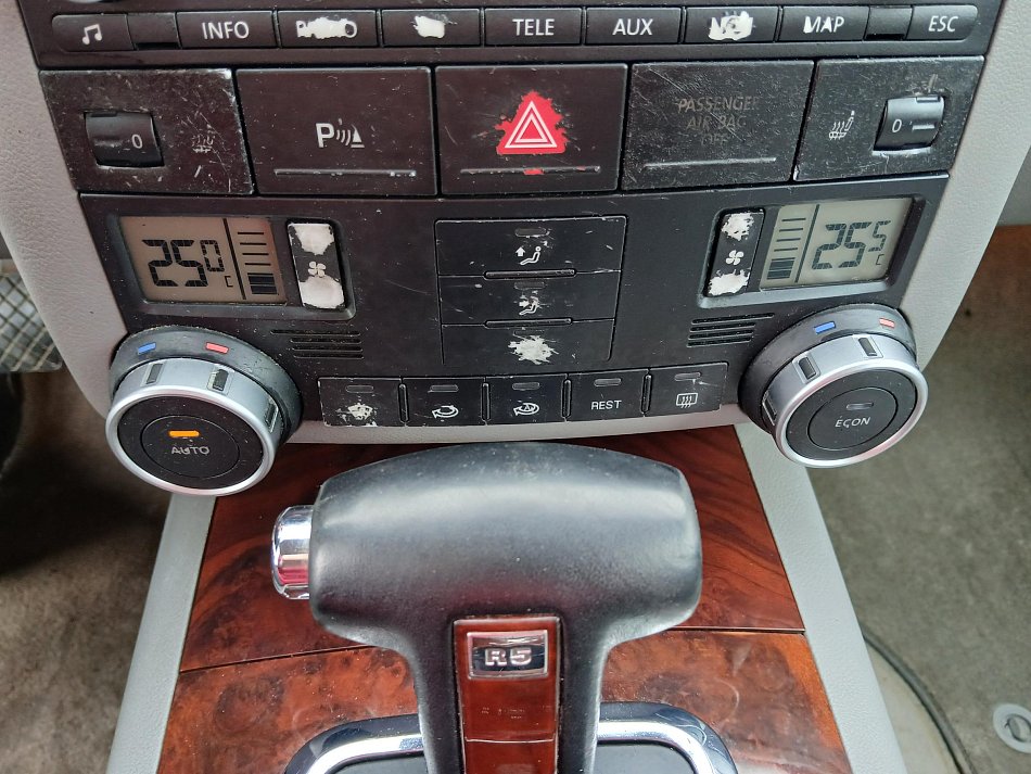 Volkswagen Touareg 2.5TDi  4x4