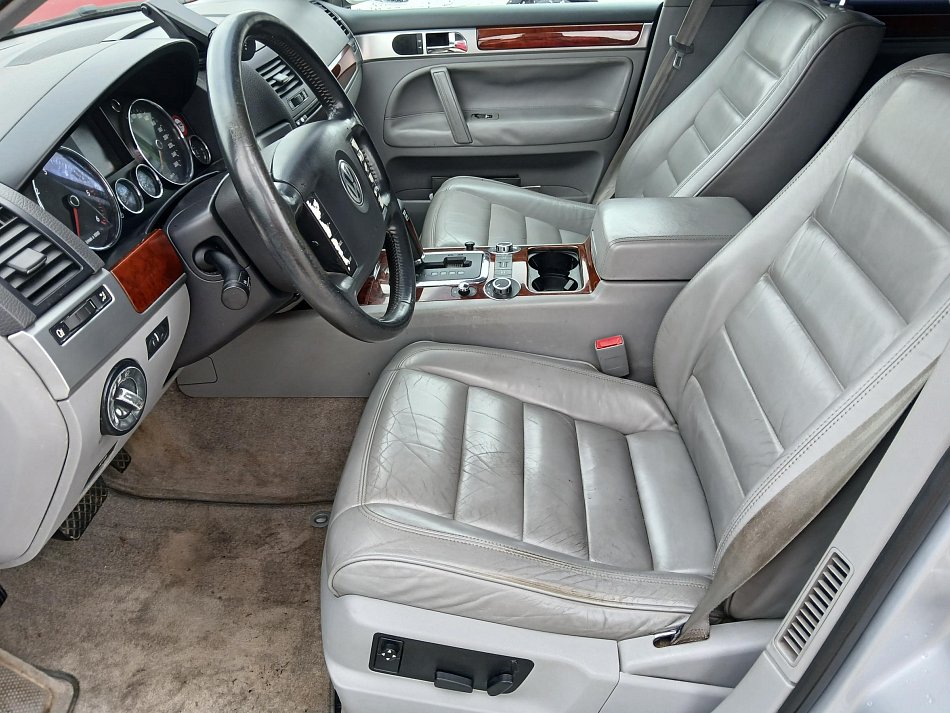 Volkswagen Touareg 2.5TDi  4x4