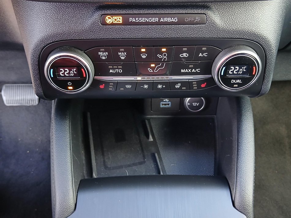 Ford Kuga 1.5EB 