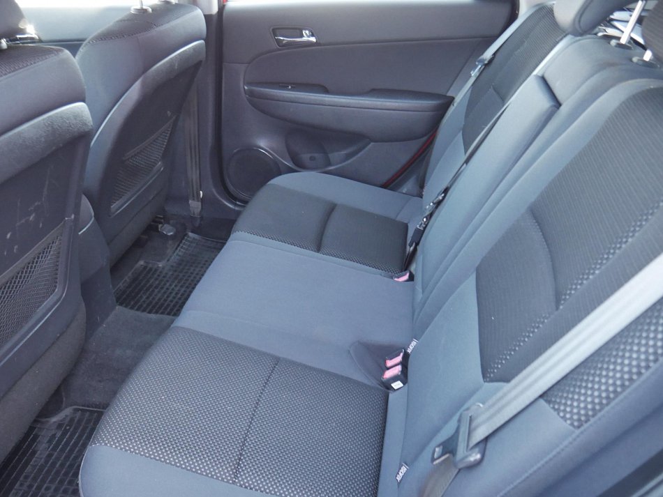 Hyundai I30 1.4 i 