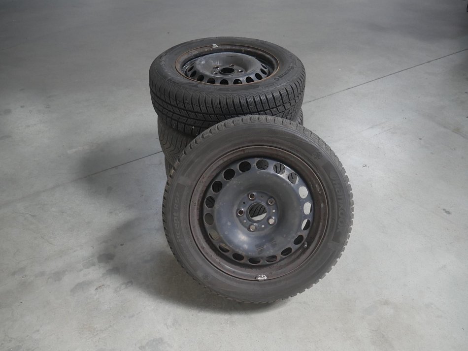 Volkswagen Golf 1.6 TDI 
