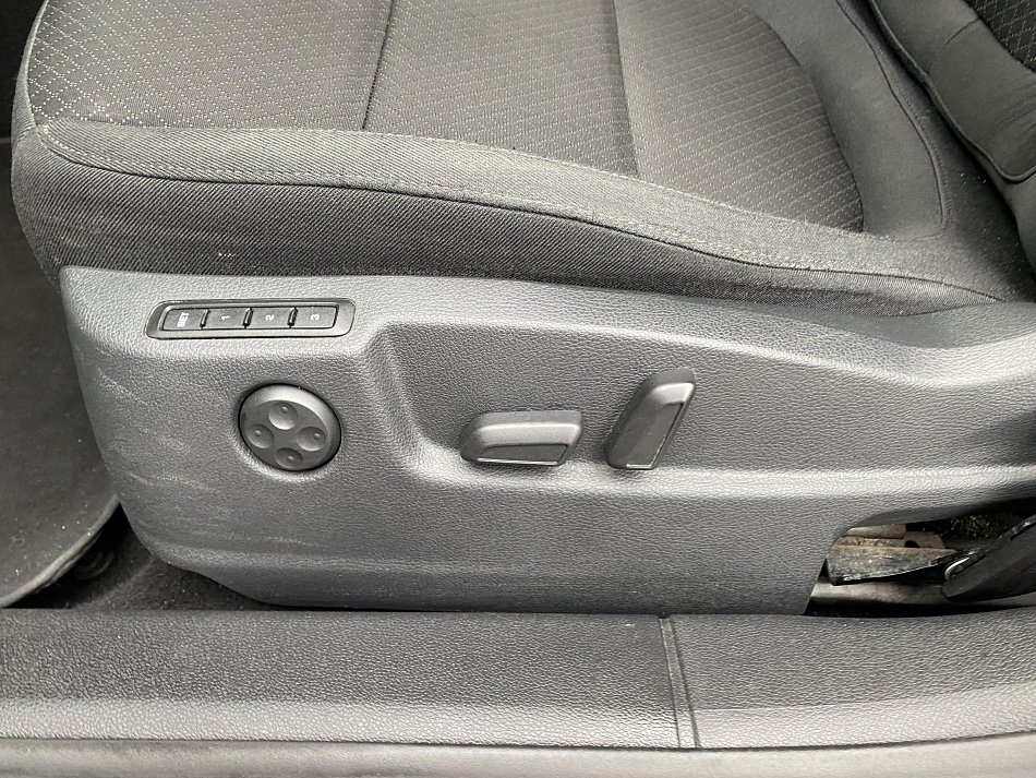 Škoda Superb II 2.0 D Ambiente