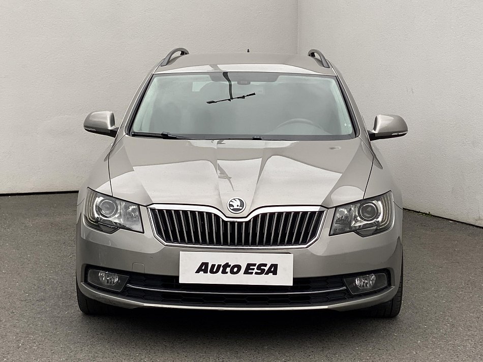 Škoda Superb II 2.0 D Ambiente