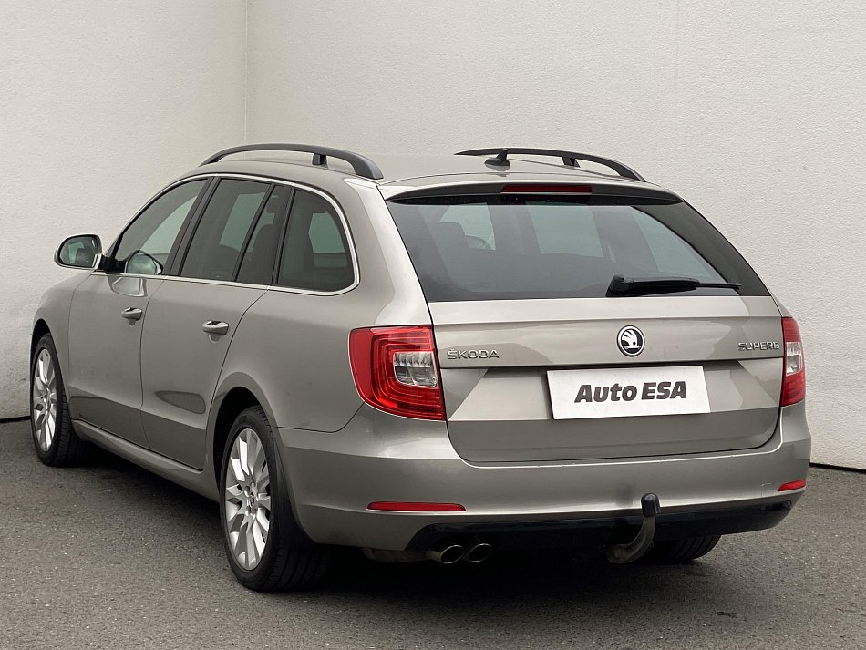 Škoda Superb II 2.0 D Ambiente