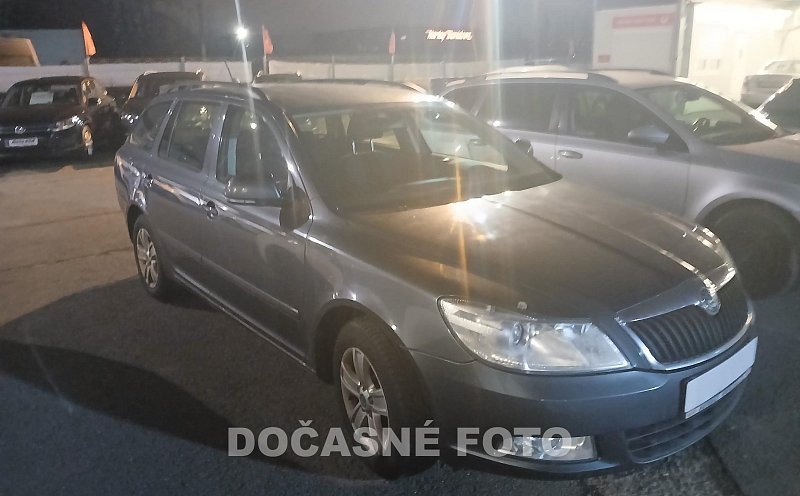 Škoda Octavia II 1.6 TDi Ambition Navi, tažné