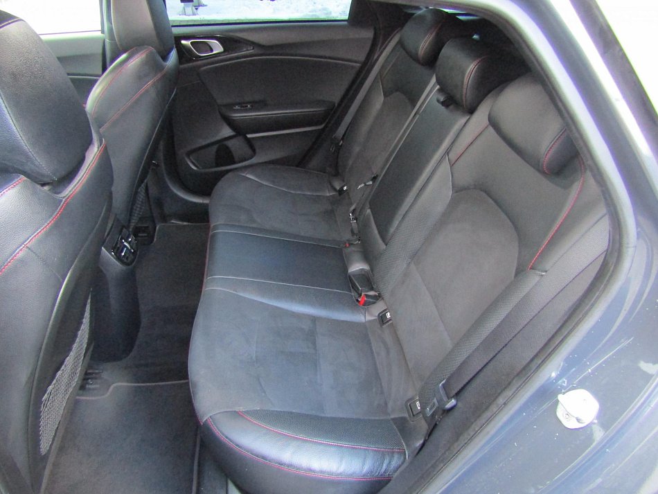 Kia Proceed 1.6T-GDi 