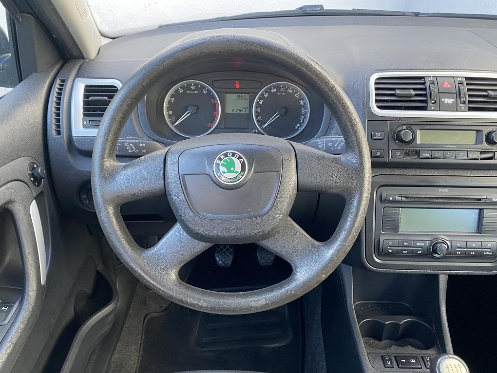 Škoda Fabia II 1.6 16V Ambiente