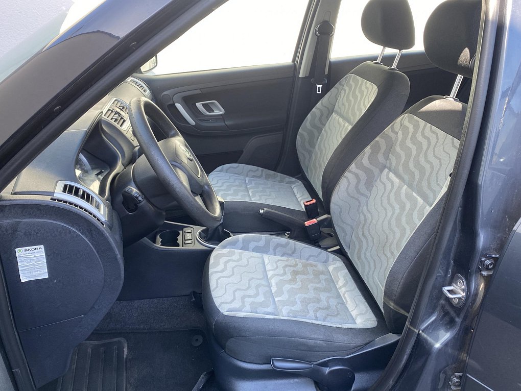 Škoda Fabia II 1.6 16V Ambiente