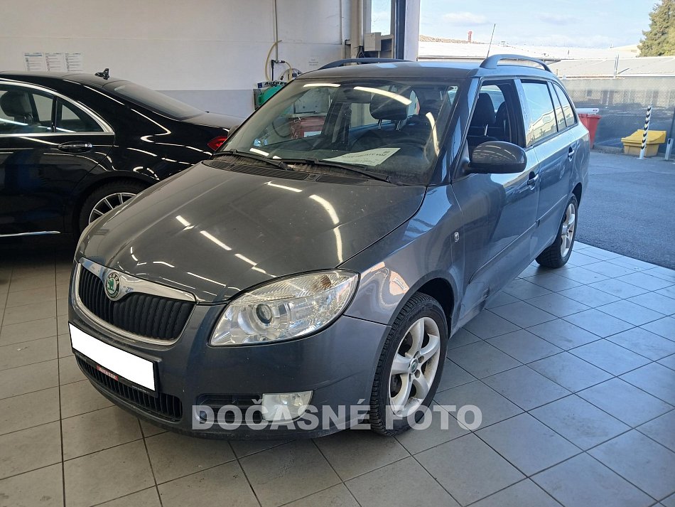 Škoda Fabia II 1.6 16V Ambiente
