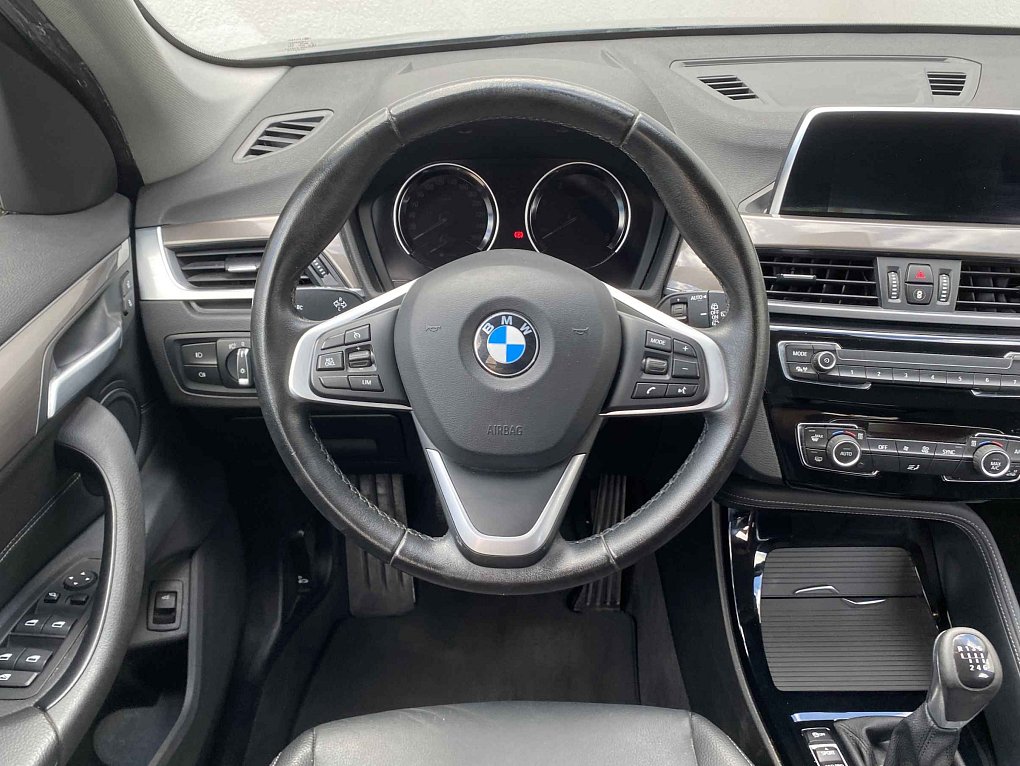 BMW X1 2.0 D  sDrive18d