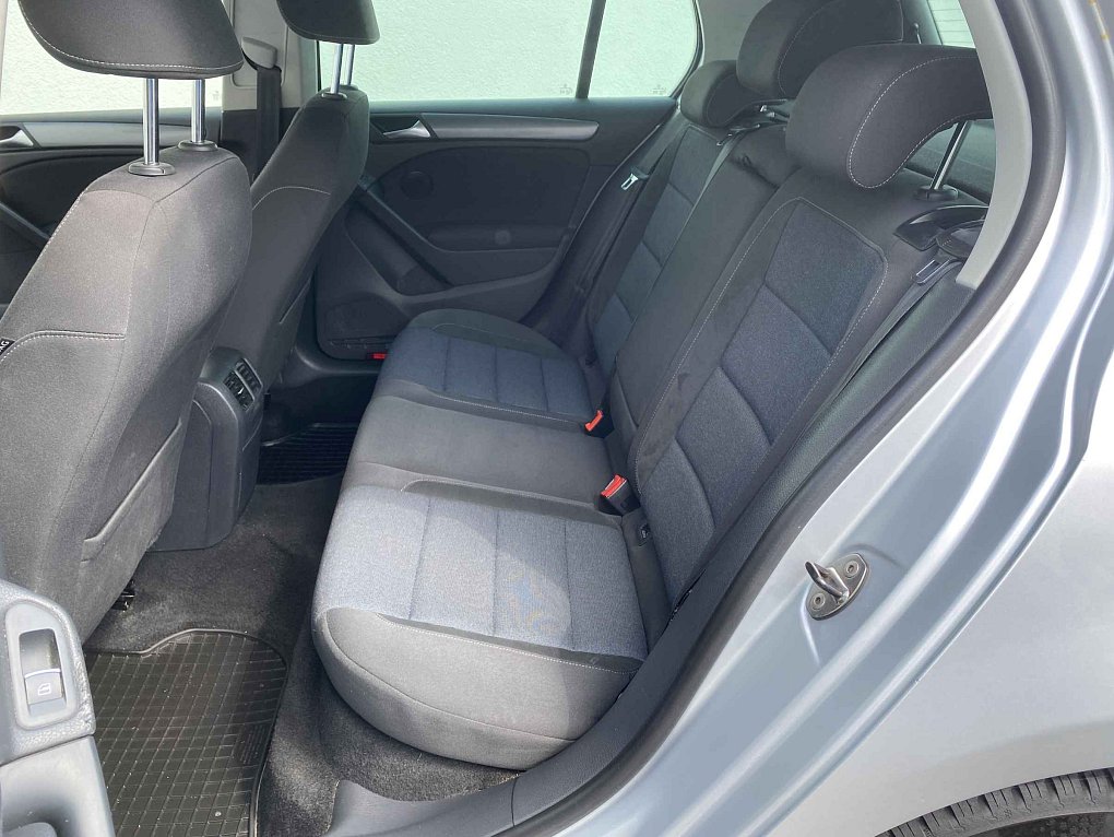 Volkswagen Golf 2.0 TDi Style