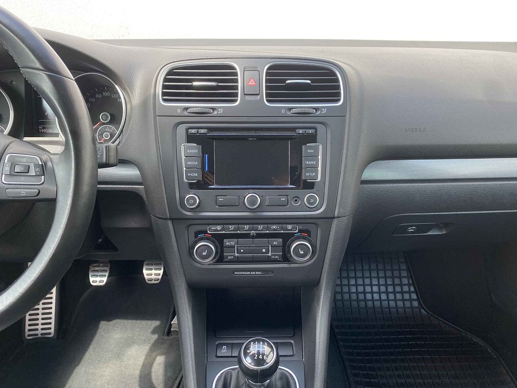 Volkswagen Golf 2.0 TDi Style