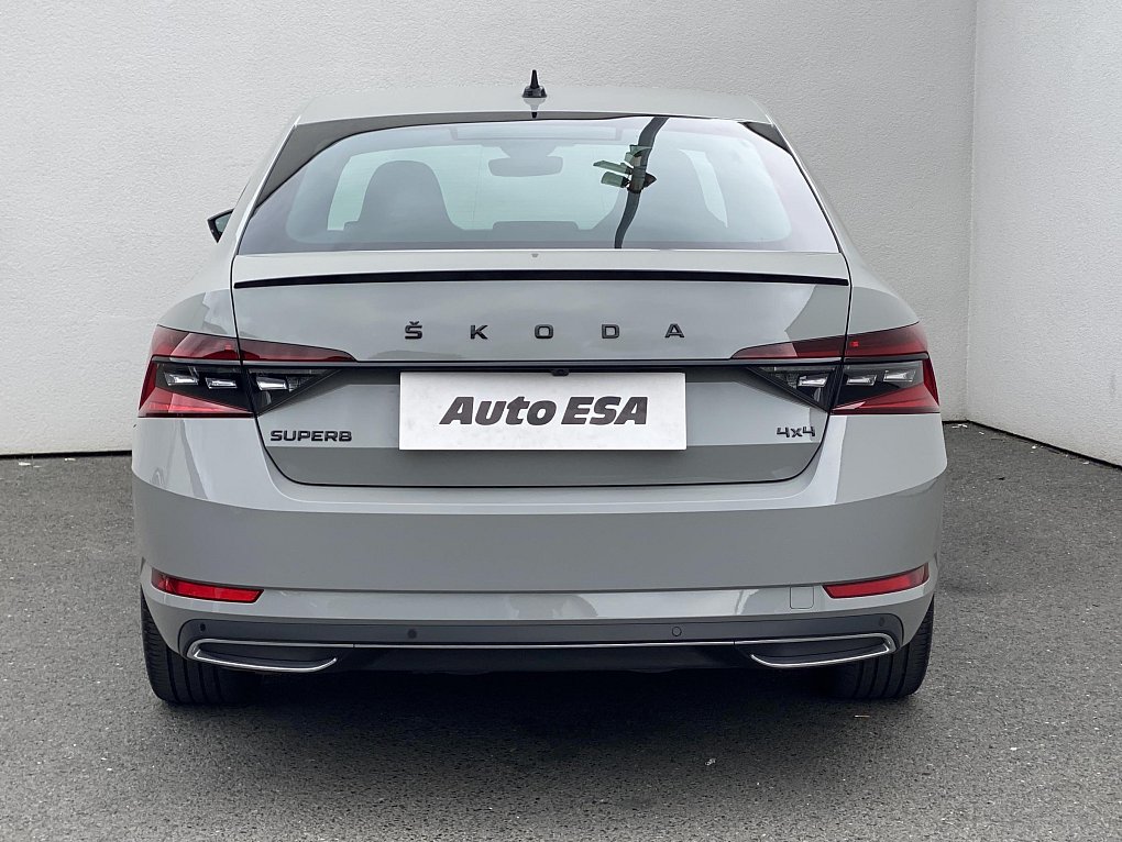 Škoda Superb III 2.0 TDi SportLine 4X4