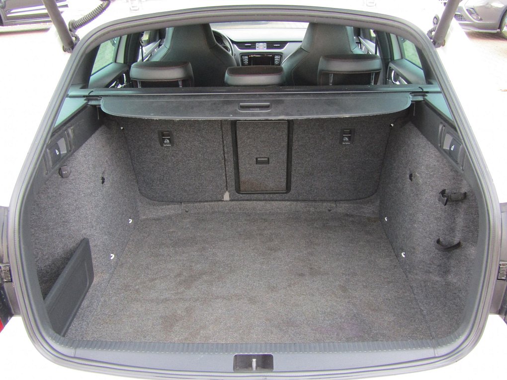 Škoda Octavia III 2.0 TDi RS