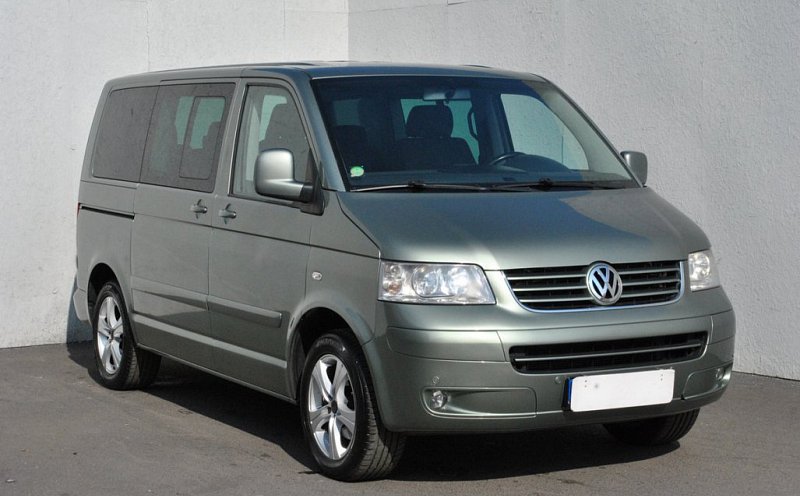 Volkswagen Multivan 2.5TDi 