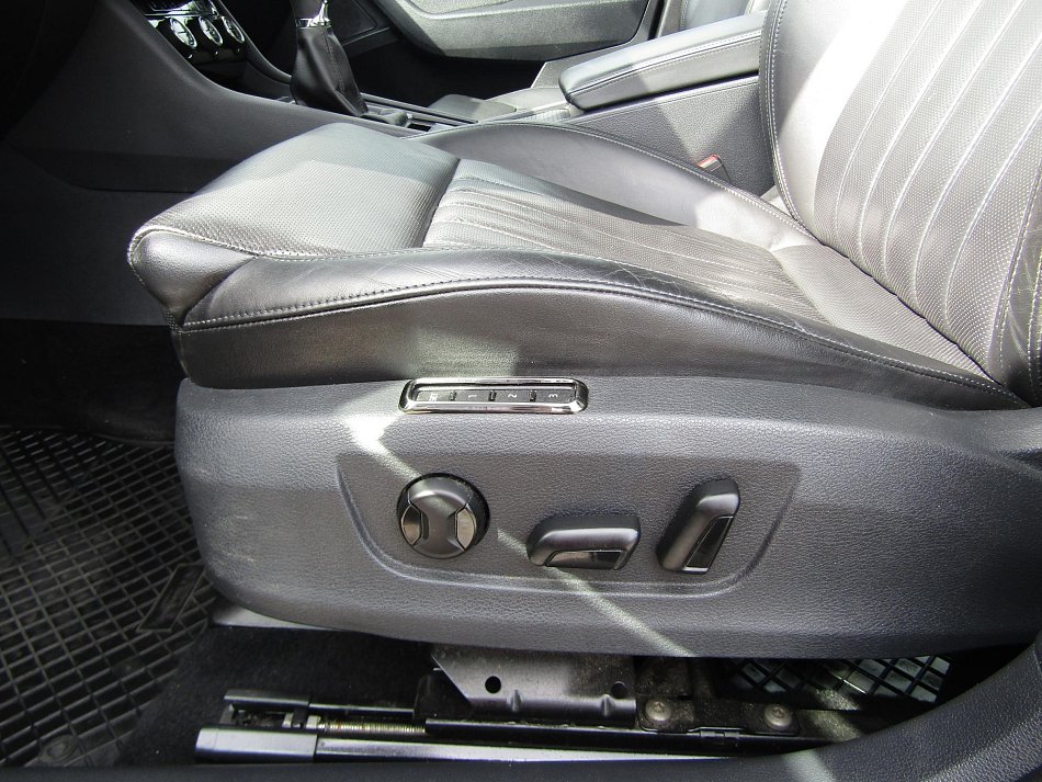Škoda Superb III 2.0TDi L&K 4x4