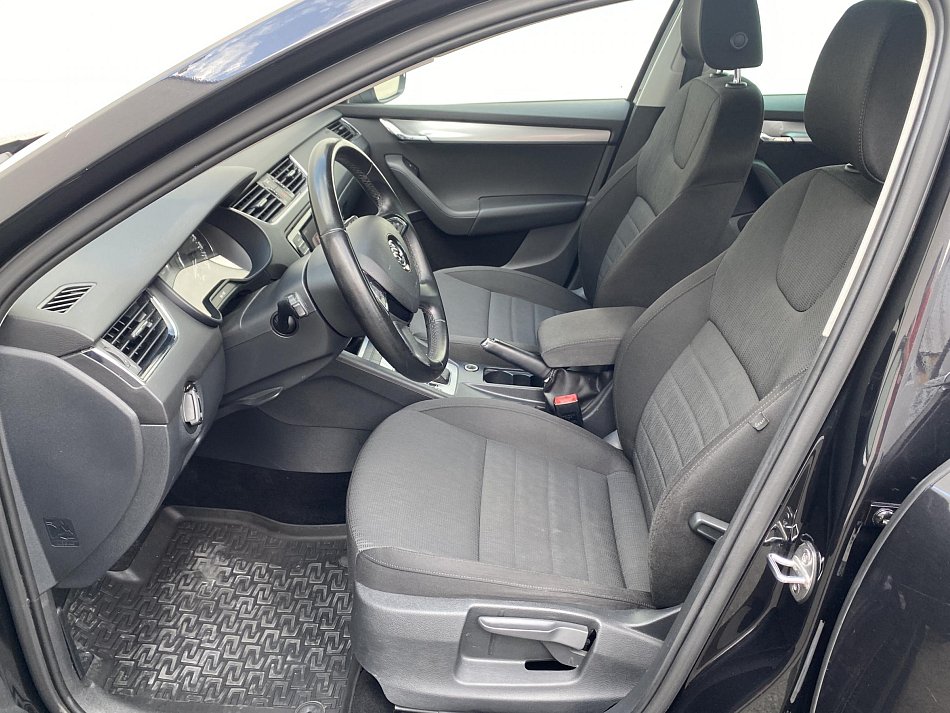Škoda Octavia III 1.6 TDi Elegance