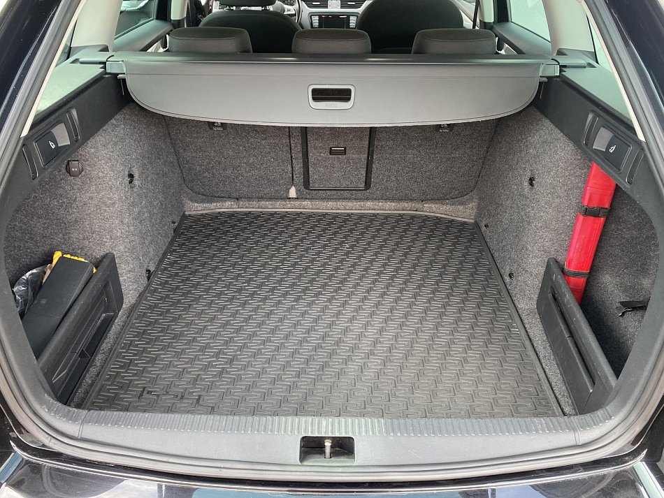 Škoda Octavia III 1.6 TDi Elegance