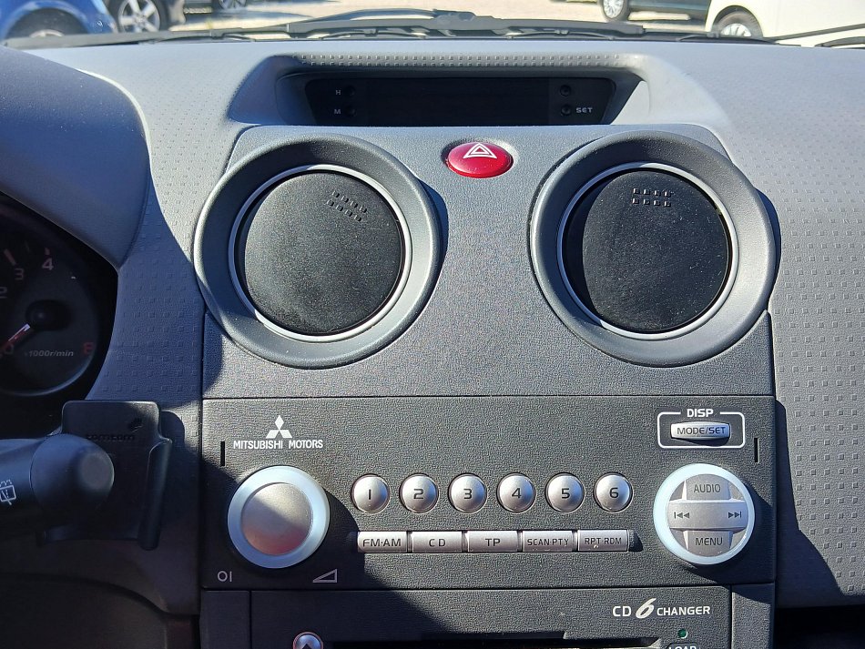 Mitsubishi Colt 1.4i 