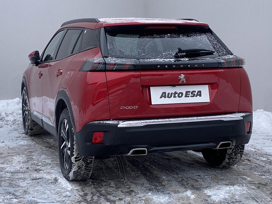 Peugeot 2008 1.2 PT 