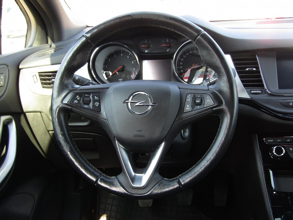 Opel Astra 1.2 T GS Line