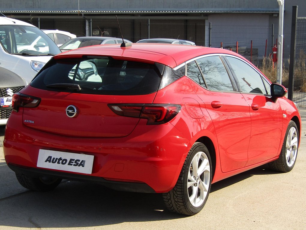 Opel Astra 1.2 T GS Line
