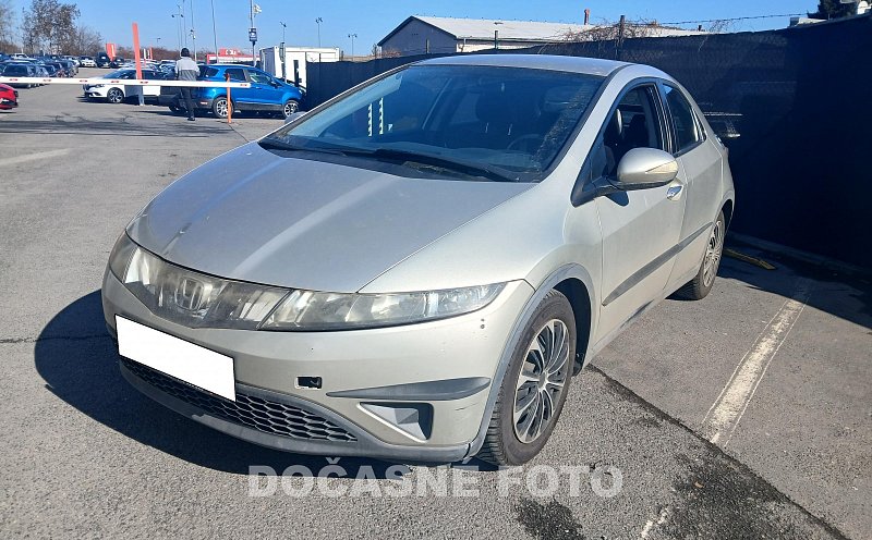 Honda Civic 1.3 i 