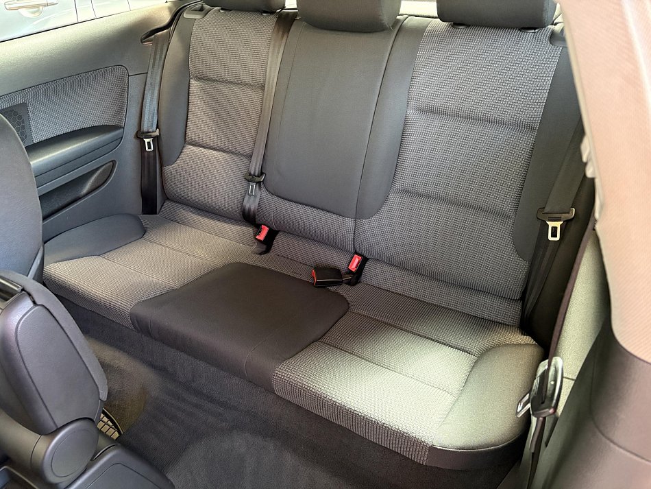 Audi A3 1.6i 
