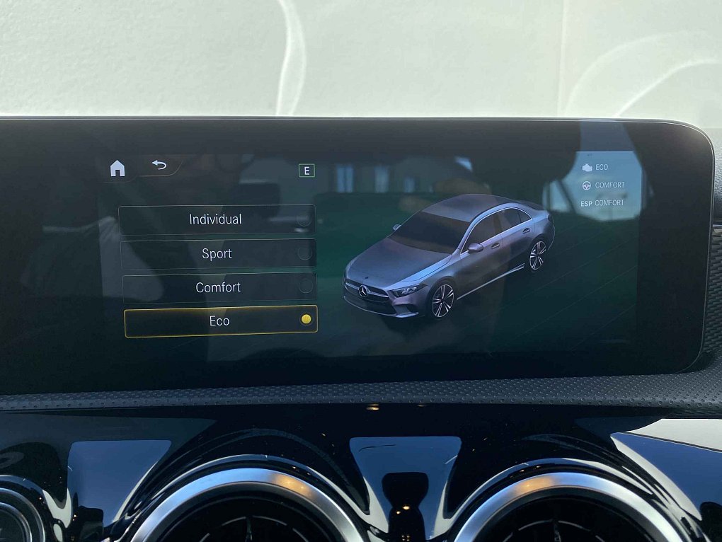 Mercedes-Benz Třída A 1.3 CGi  A 180