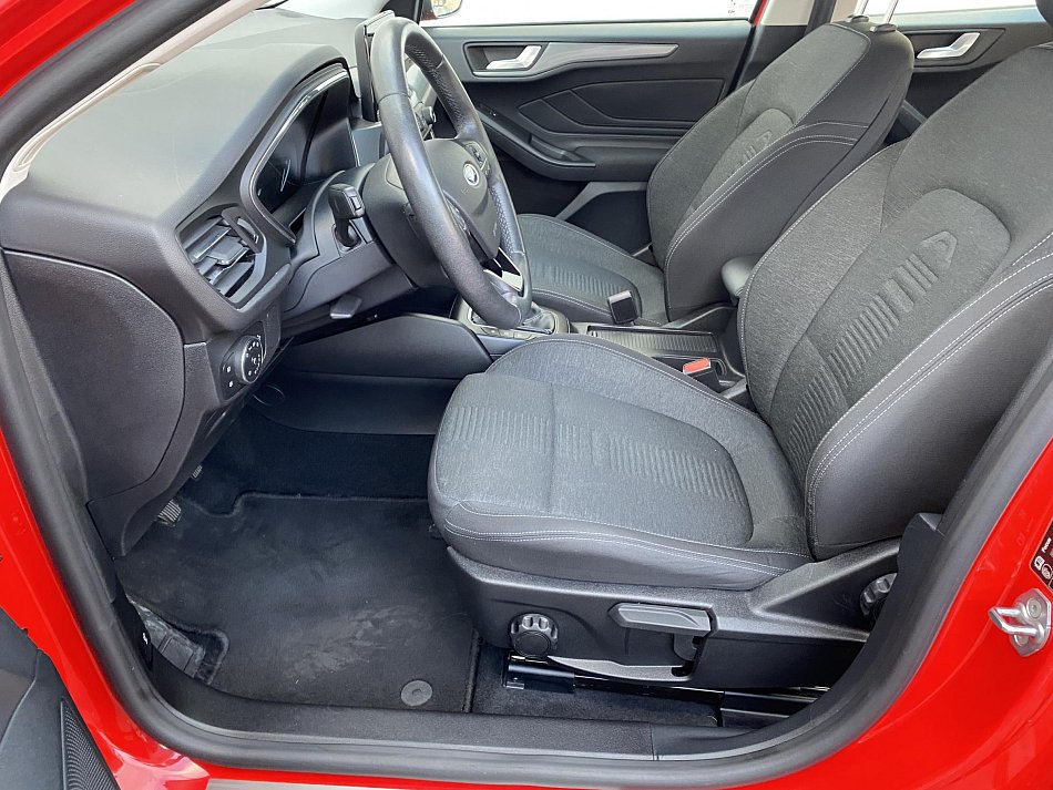 Ford Focus 1.5EB Active