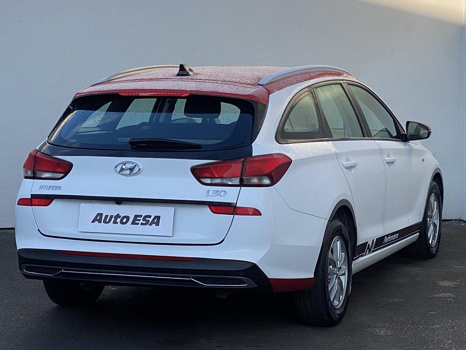 Hyundai I30 1.5 T-GDi Family