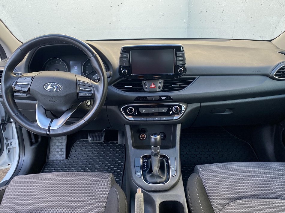 Hyundai I30 1.5 T-GDi Family