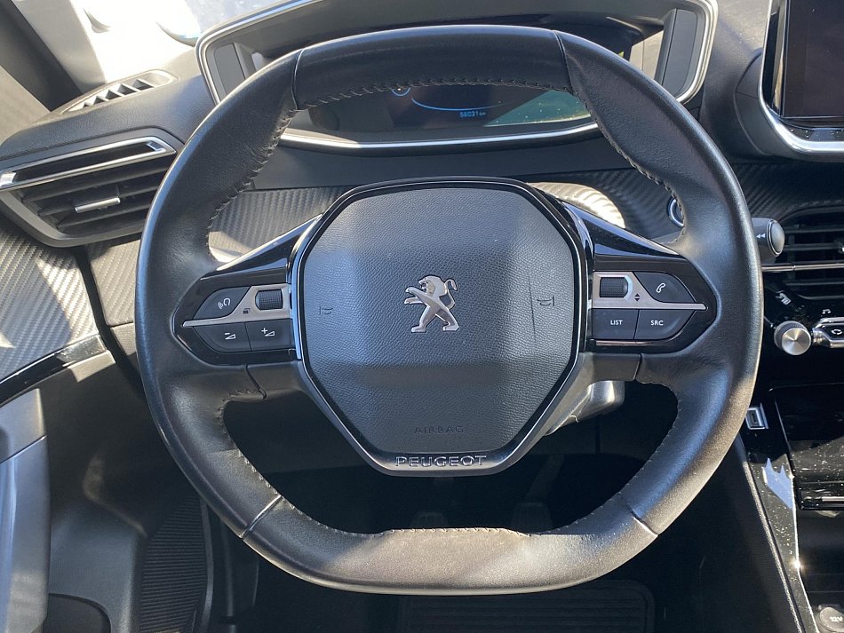 Peugeot 2008 1.2PT Allure